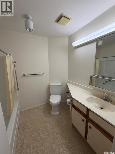 704 Assiniboia Avenue, Maryfield, SK - Indoor Photo Showing Bathroom