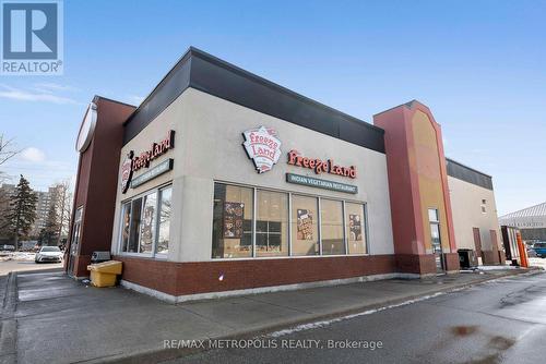 1465 Aerowood Drive, Mississauga, ON 