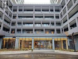 306 - 9 TECUMSETH STREET Toronto, ON M5V 3G4