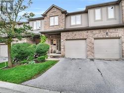 11 - 185 NORTH CENTRE ROAD London North, ON N5X 4C9