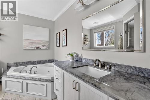 4 pce ensuite with jetted tub and separate shower - 734 Brigadoon Drive, Hamilton, ON - Indoor Photo Showing Bathroom