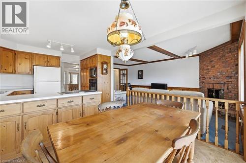 2018 Barlow Crescent, Burlington, ON - Indoor