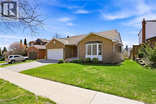 2018 Barlow Crescent, Burlington, ON - Outdoor With Facade
