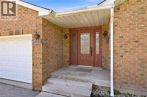 2018 Barlow Crescent, Burlington, ON - Outdoor With Exterior