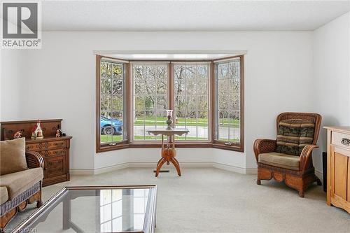 2018 Barlow Crescent, Burlington, ON - Indoor