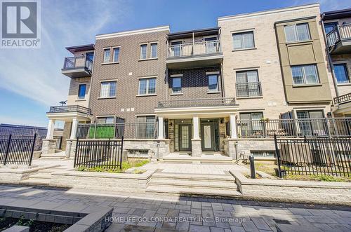 7 MAYBANK LANE  Whitchurch-Stouffville, ON L4A 4X7