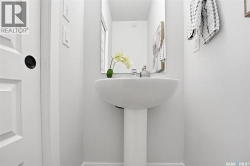 410 Leskiw Bend, Saskatoon, SK - Indoor