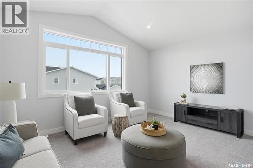 410 Leskiw Bend, Saskatoon, SK - Indoor Photo Showing Living Room