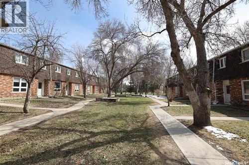 51 Spruceview Road, Regina, SK - Outdoor