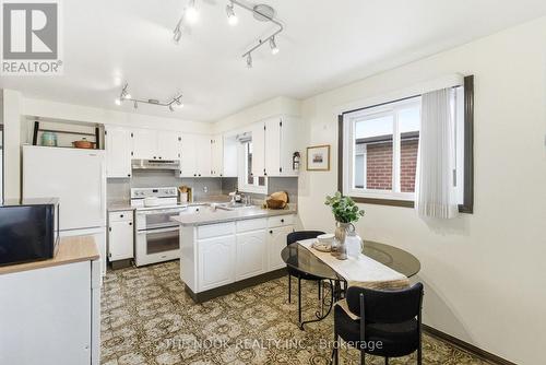 43 Prouse Drive, Brampton (Brampton North), ON - Indoor Photo Showing Kitchen