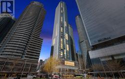 3612 - 10 YORK STREET Toronto, ON M5J 0E1