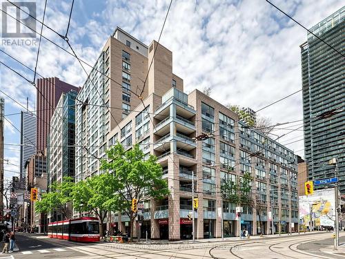 1302 - 92 KING STREET E  Toronto, ON M5C 2V8