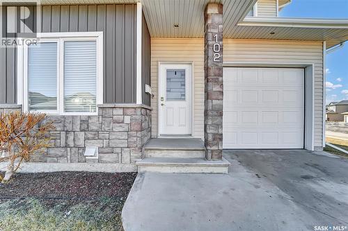 102 Atton Crescent, Saskatoon, SK - Outdoor