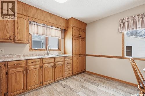 51 Mcaskill Crescent, Saskatoon, SK - Indoor Photo Showing Kitchen