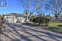 62 TRANSWELL AVENUE Toronto, ON M2R 2K2