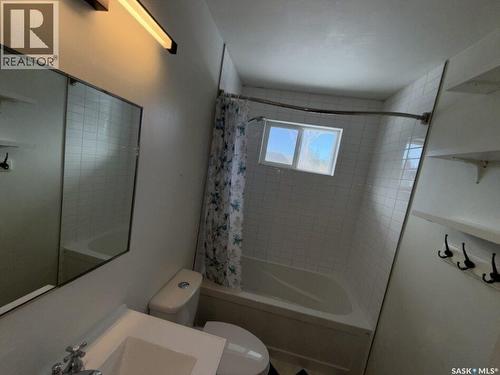 24 Albert Place, Hepburn, SK - Indoor Photo Showing Bathroom