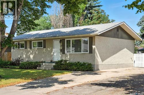 97 Maxwell Crescent, Saskatoon, SK - Outdoor