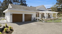 2420 Evanshire Cres Nanoose Bay, BC V9P 9G7