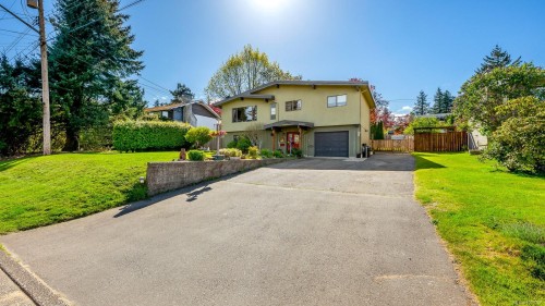 1068 Ruby Rd, Campbell River, BC 