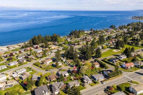 1068 Ruby Rd, Campbell River, BC 