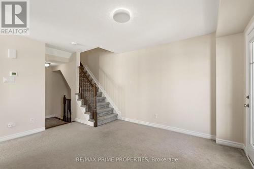 101 Helenium Lane, Ottawa, ON - Indoor Photo Showing Other Room