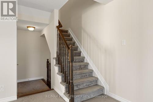 101 Helenium Lane, Ottawa, ON - Indoor Photo Showing Other Room