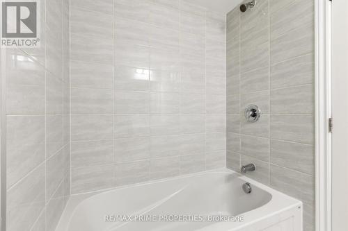 101 Helenium Lane, Ottawa, ON - Indoor Photo Showing Bathroom