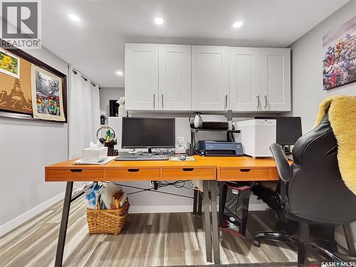 451 Hastings Crescent, Saskatoon, SK - Indoor Photo Showing Office
