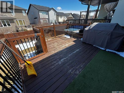 451 Hastings Crescent, Saskatoon, SK - Outdoor With Deck Patio Veranda With Exterior