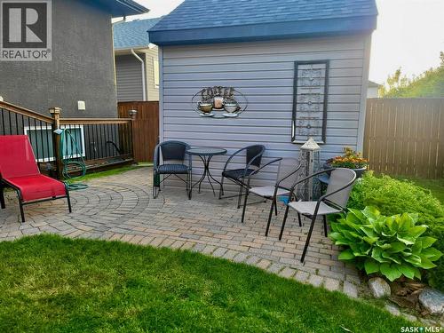 451 Hastings Crescent, Saskatoon, SK - Outdoor With Deck Patio Veranda