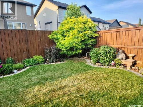 451 Hastings Crescent, Saskatoon, SK - Outdoor