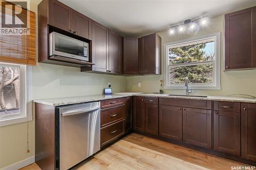155 Broad Street, Lumsden, SK - Indoor Photo Showing Kitchen