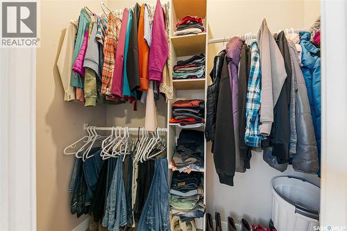 155 Broad Street, Lumsden, SK - Indoor With Storage