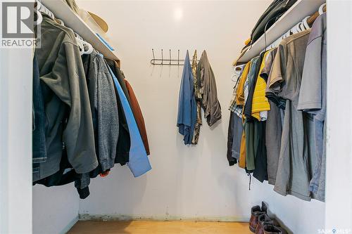 155 Broad Street, Lumsden, SK - Indoor With Storage