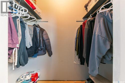 155 Broad Street, Lumsden, SK - Indoor With Storage