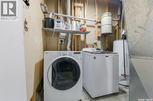 155 Broad Street, Lumsden, SK - Indoor Photo Showing Laundry Room