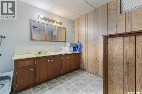 155 Broad Street, Lumsden, SK - Indoor