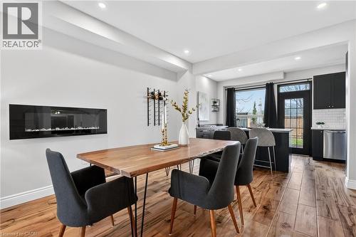 62 Moore Crescent, Ancaster, ON - Indoor Photo Showing Dining Room