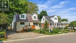 98 NATAL AVENUE Toronto, ON M1N 3V6