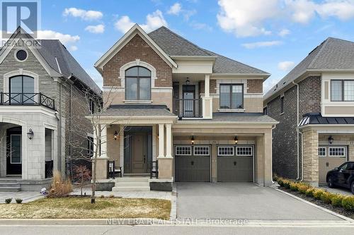 19 HUGH MCCUTCHEON WAY  Vaughan, ON L4H 4S8
