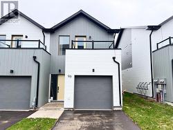 96 SUNSHINE LANE Orillia, ON L3V 7L8