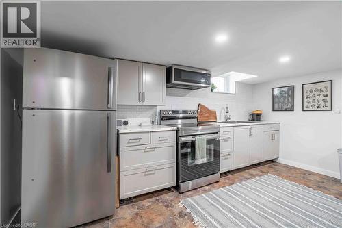 203 Wood Street E, Hamilton, ON - Indoor Photo Showing Kitchen