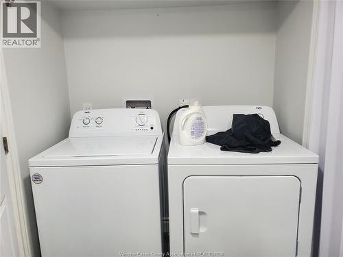 348 Caroline, Windsor, ON - Indoor Photo Showing Laundry Room