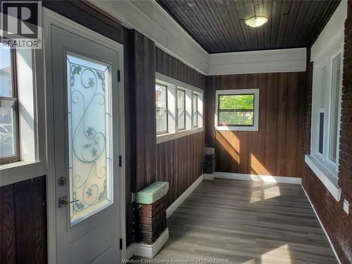 348 Caroline, Windsor, ON - Indoor Photo Showing Other Room