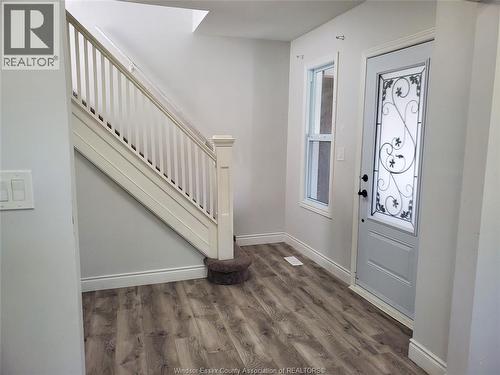 348 Caroline, Windsor, ON - Indoor Photo Showing Other Room