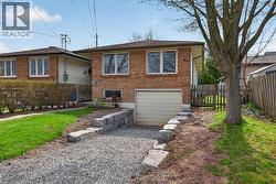 16 MACCOLL Place  Caledonia, ON N3W 1K4