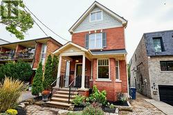 645 BALLIOL STREET Toronto, ON M4S 1E6