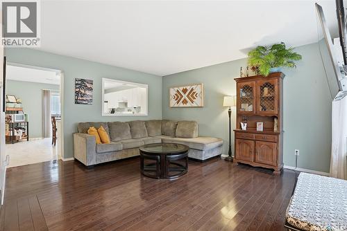213 663 Beckett Crescent, Saskatoon, SK - Indoor Photo Showing Living Room