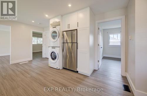 361 Prospect Avenue, Kitchener, ON - Indoor Photo Showing Laundry Room