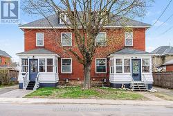 49-51 MCGILL STREET N Smiths Falls, ON K7A 2J7